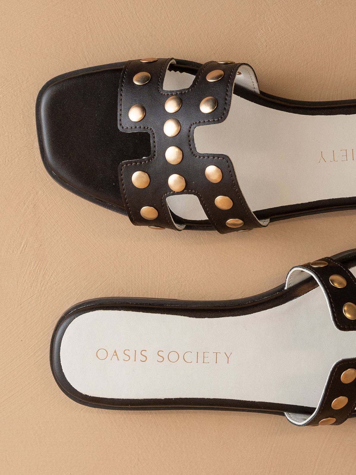 The Evelynne | Studded H Band Slides