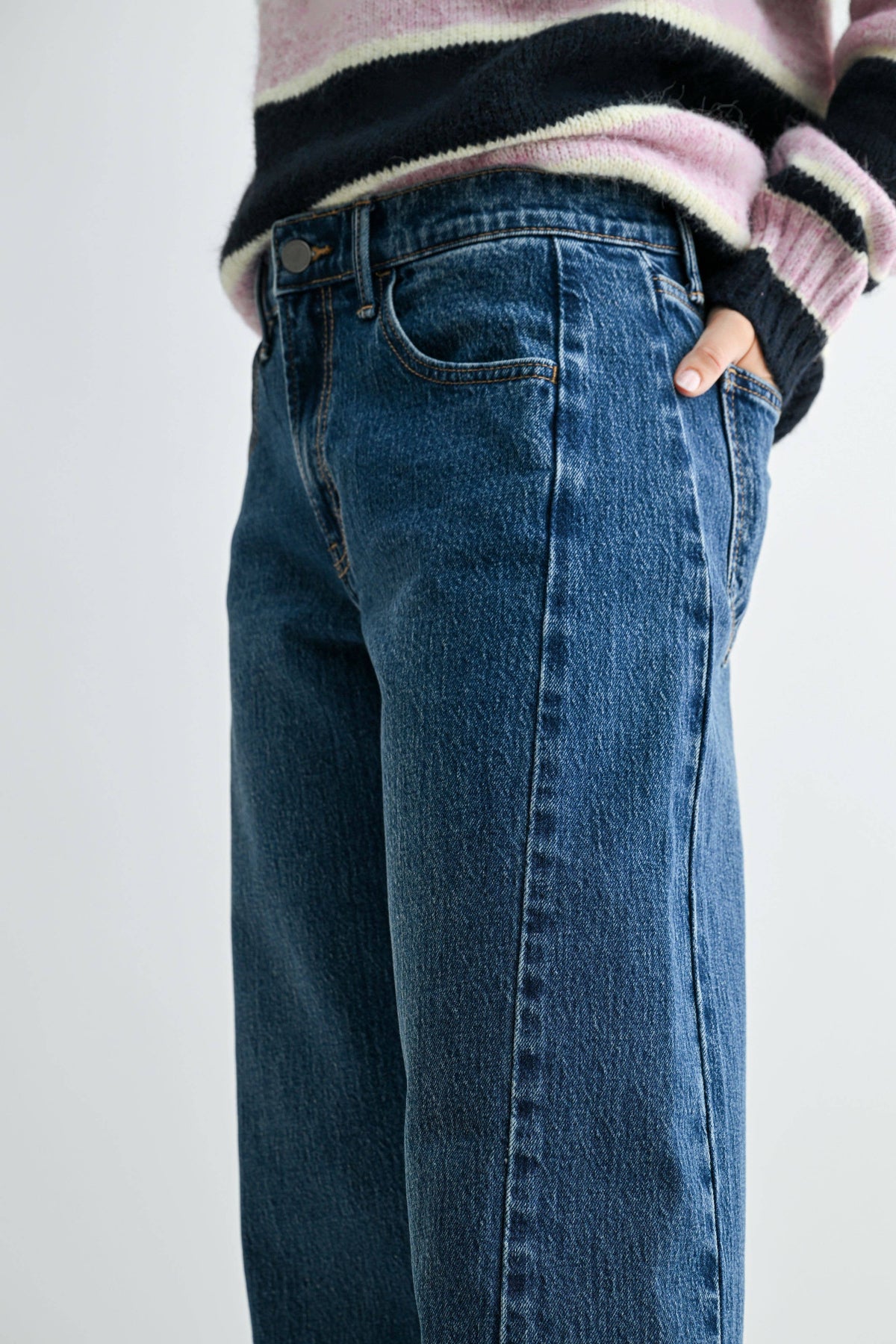 The Rowan Barrel Jean