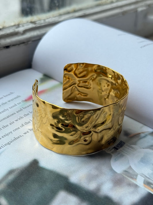 Siren Cuff