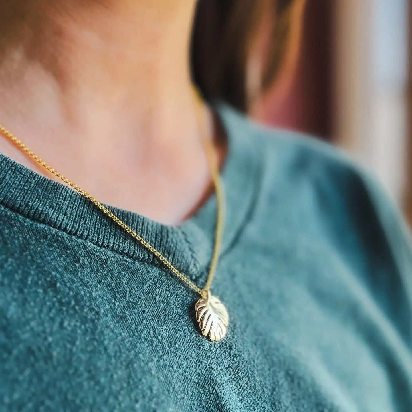 Monstera Necklace