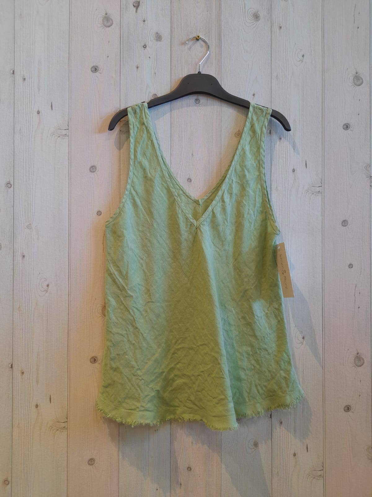 Ref-21591 Sleeveless T-shirt 100% linen: Beis