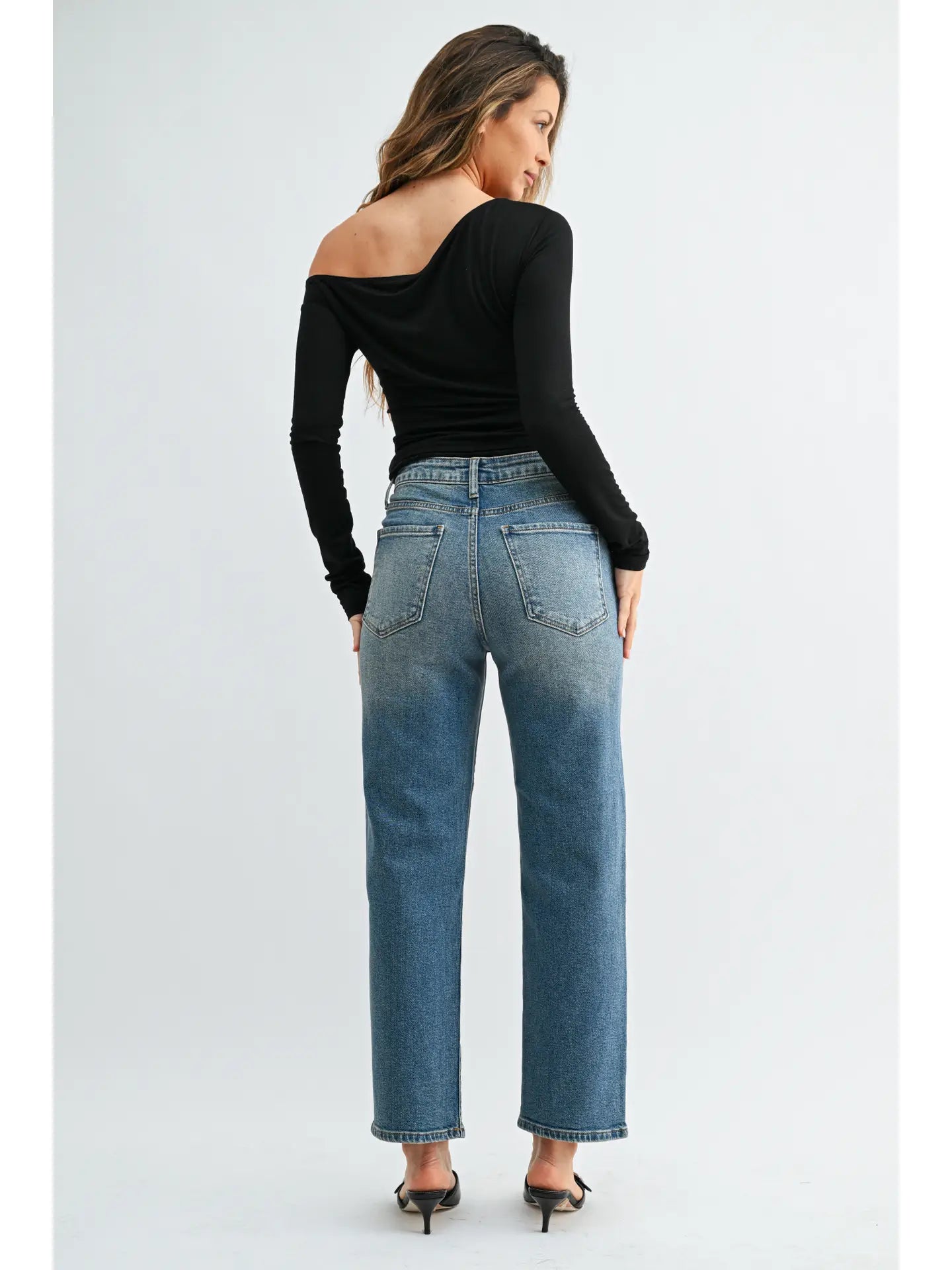 Vintage Straight Jeans