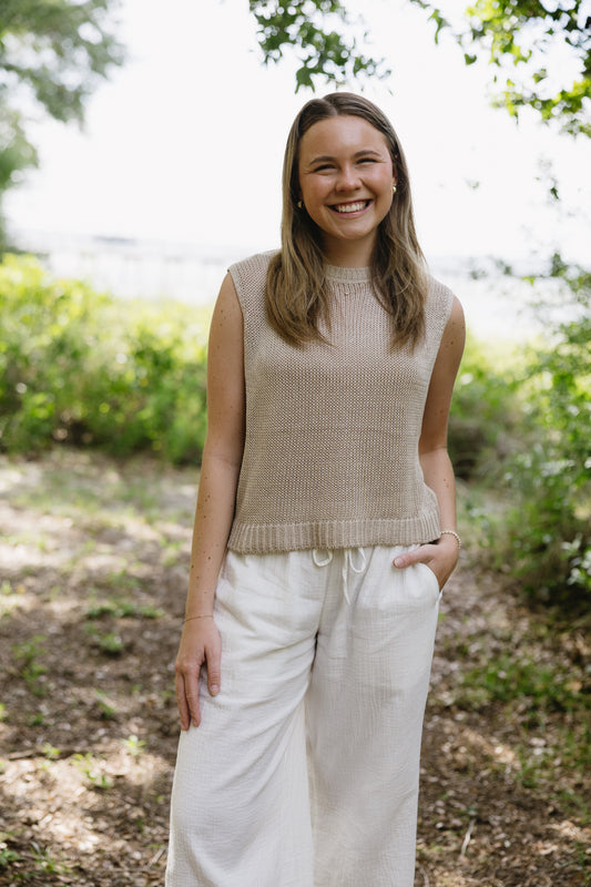 Sleeveless Knitted Top