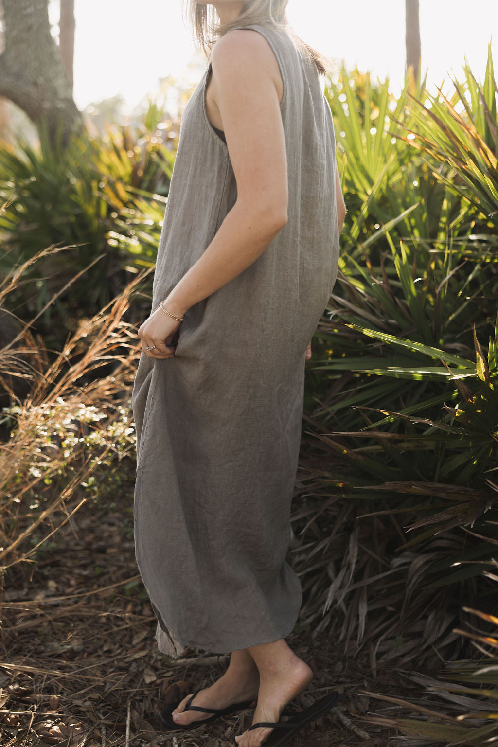 Sleeveless Linen Dress - Mole
