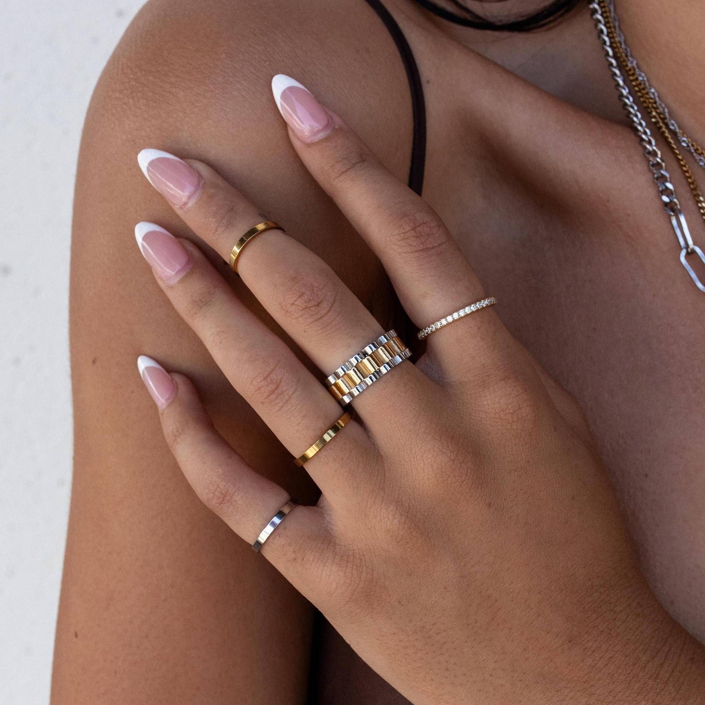 Staple Ring: Gold