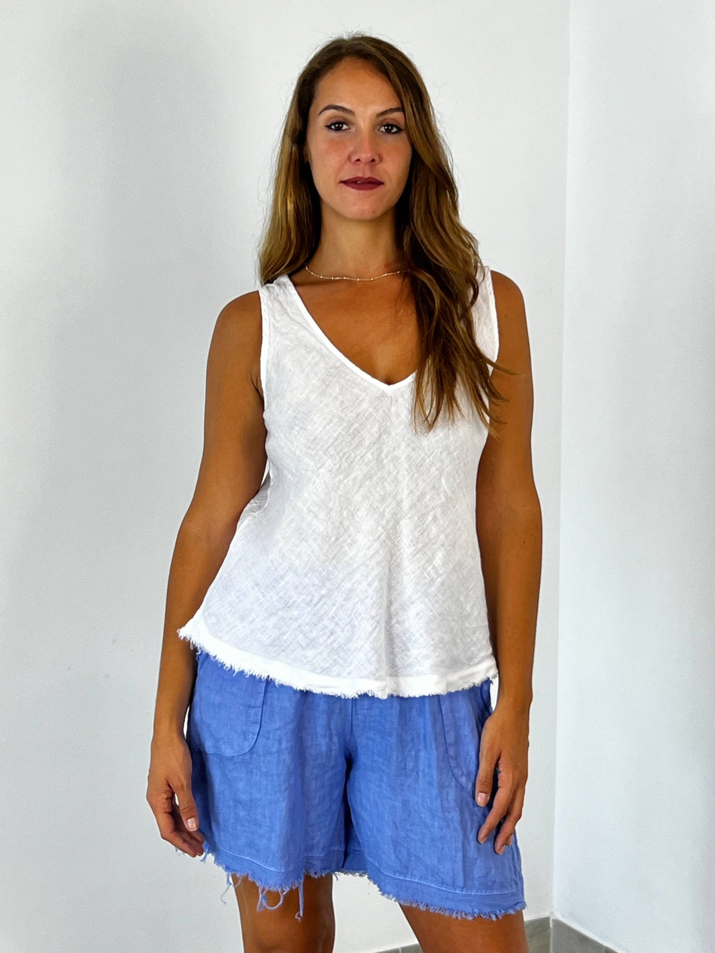 Ref-21591 Sleeveless T-shirt 100% linen: Beis
