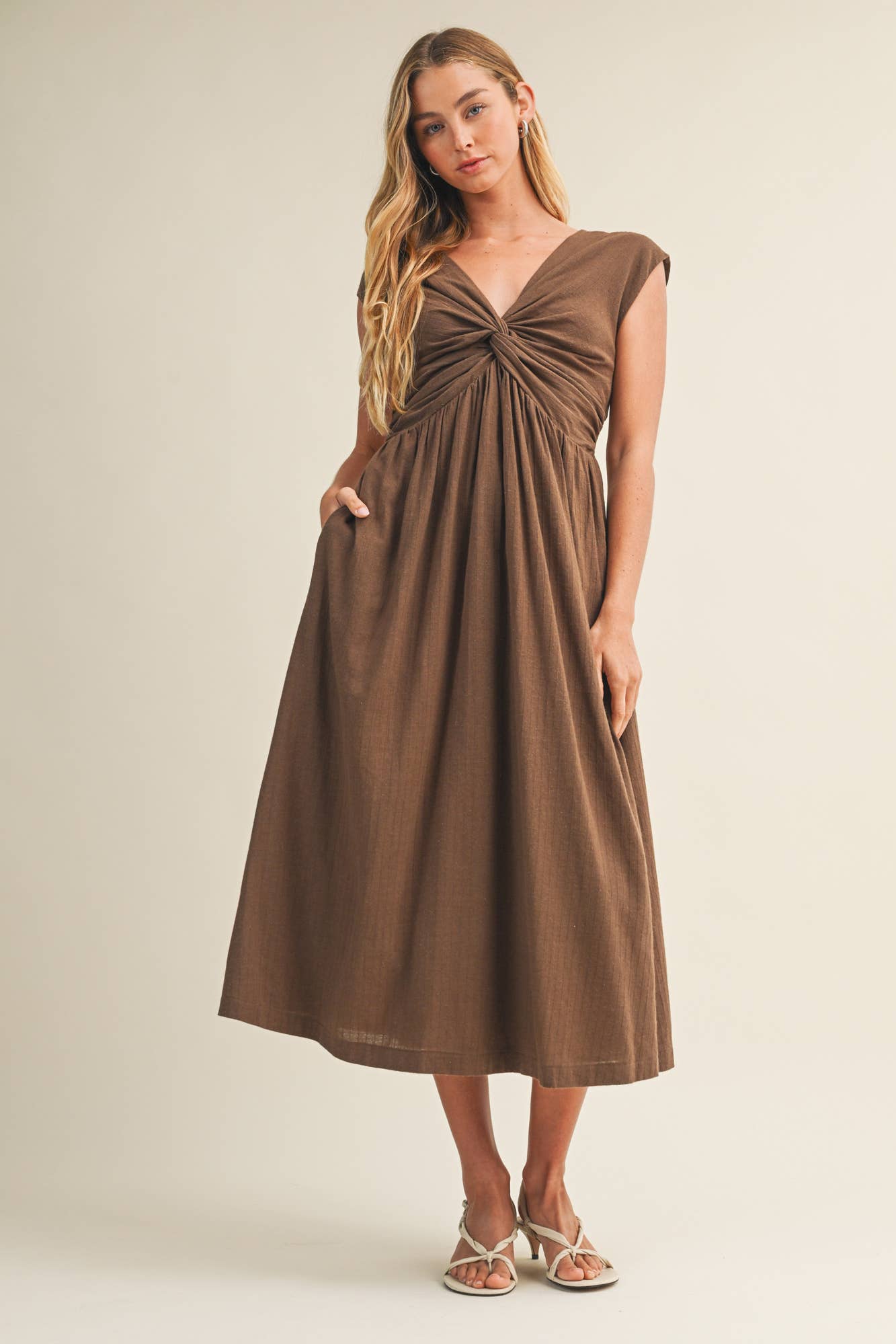 The Meadow Dress - Olive