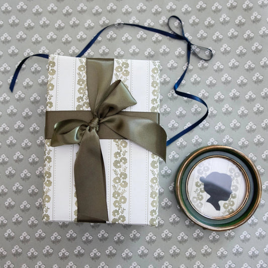 Holiday Wrapping Ribbon