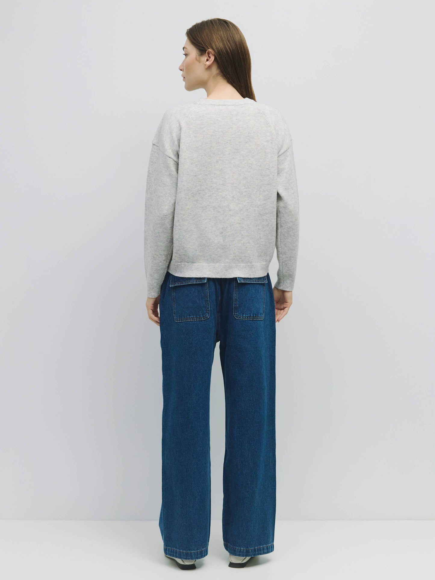 The Sutton Sweater - Grey