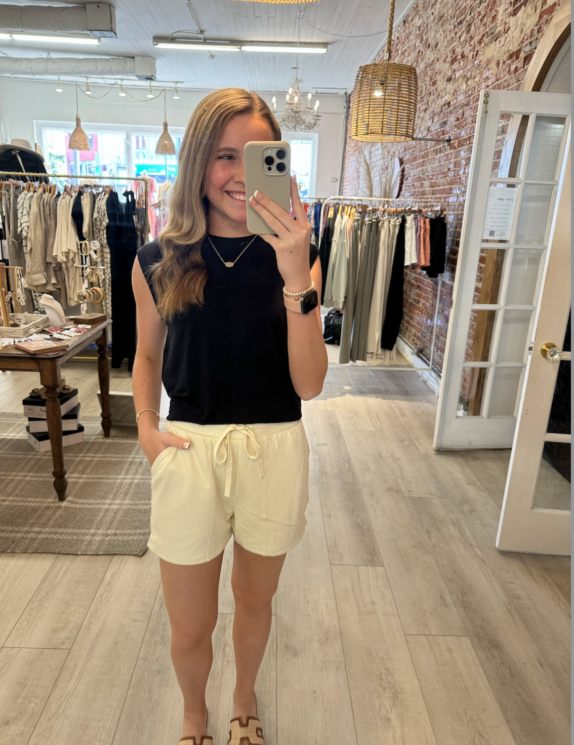 Ayla Shorts - Vanilla