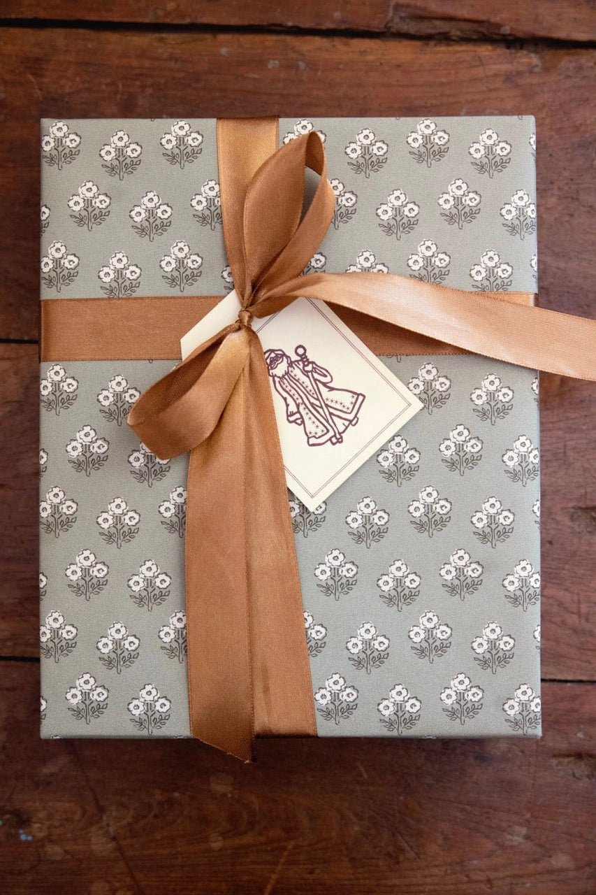 Yuletide Wrapping Paper Set