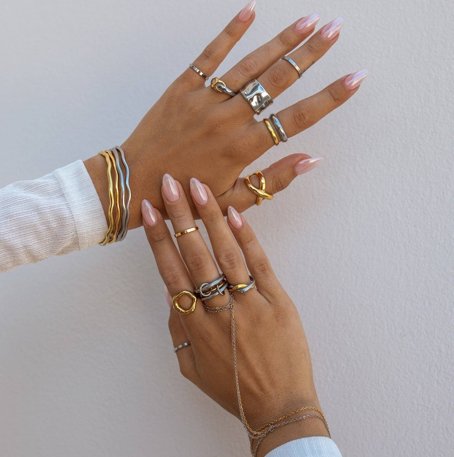 Interlace Ring: Mixed Metal