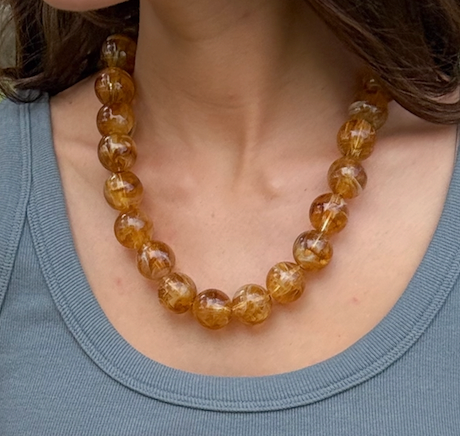 Carter Chunky Beaded Necklace - Light Tortoise