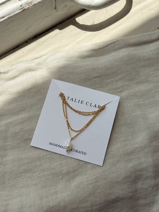 Dainty Pearl Necklace