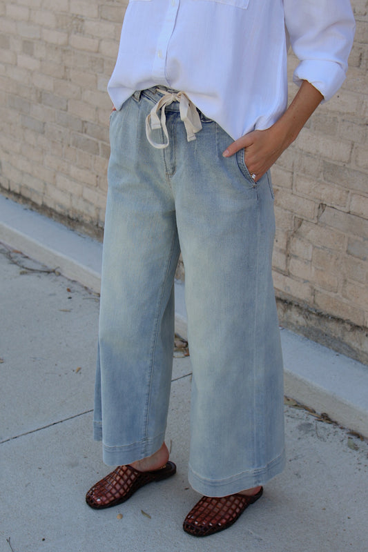 Tied Washed Denim Pant