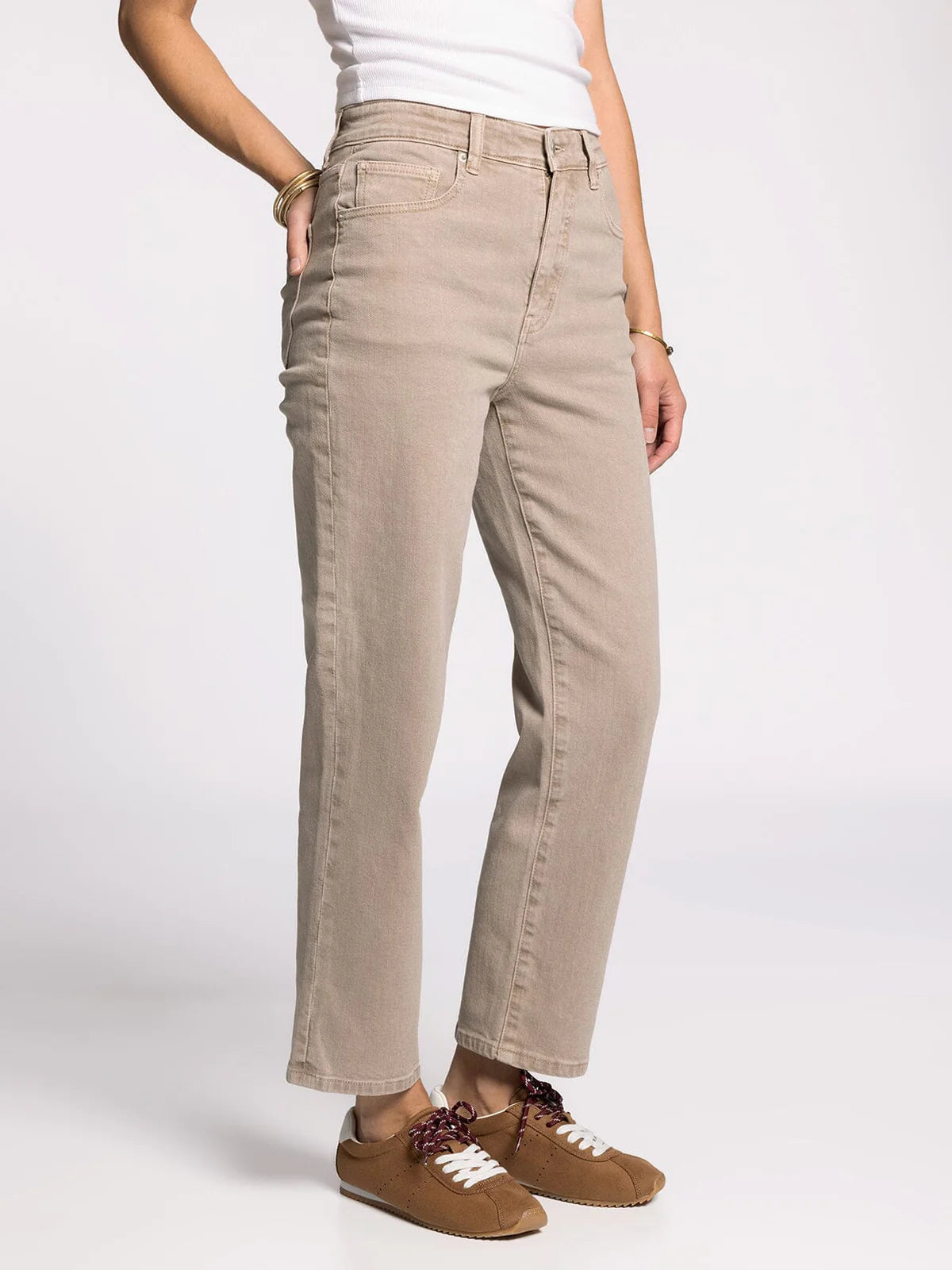 Alex Mid-Rise Straight in Taupe