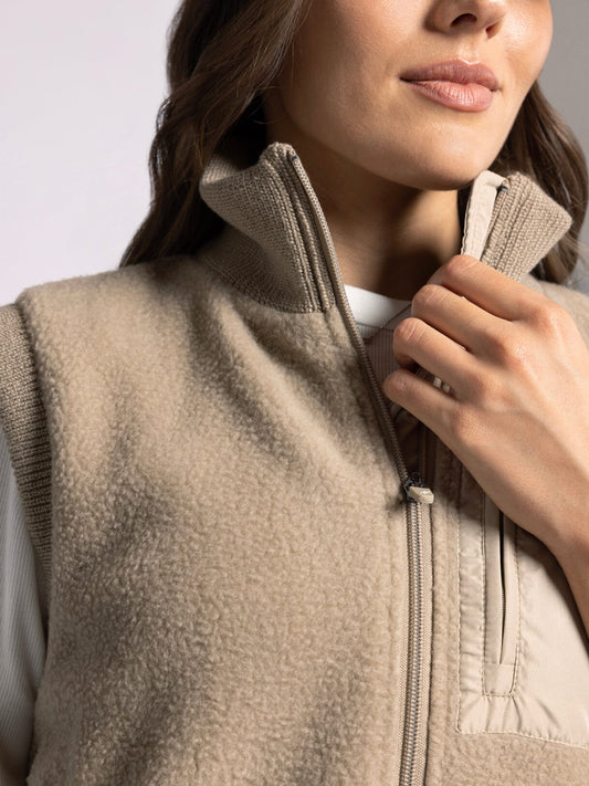 Bretta Vest in Taupe