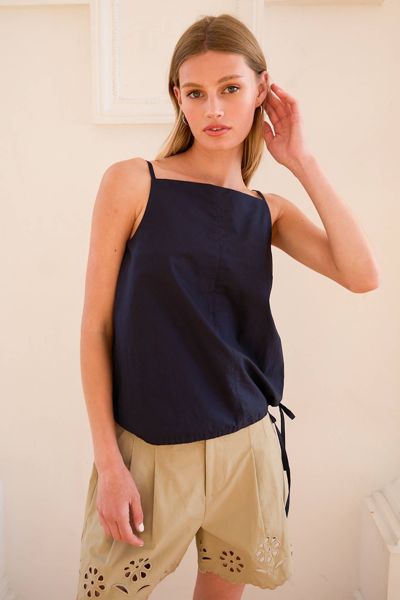 Minimal Square Neck Tank - Navy