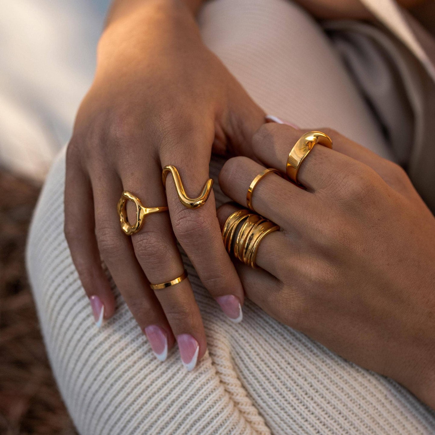 Staple Ring: Gold