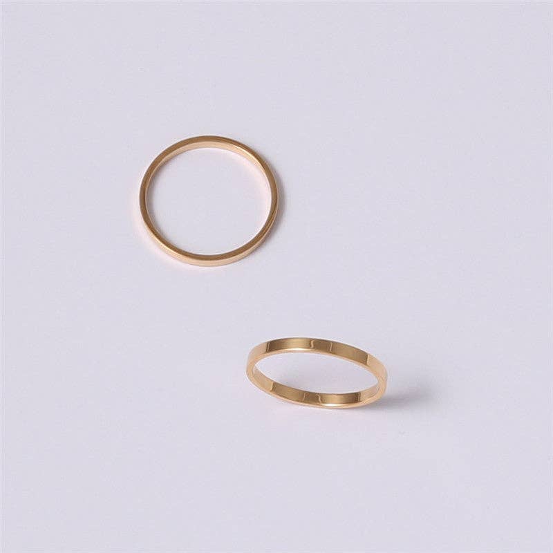 Staple Ring: Gold