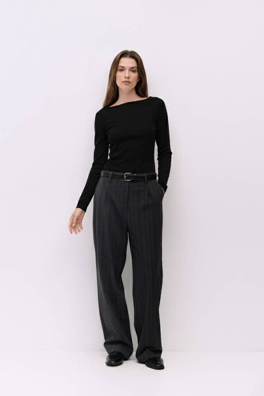 The Martina Top - Black