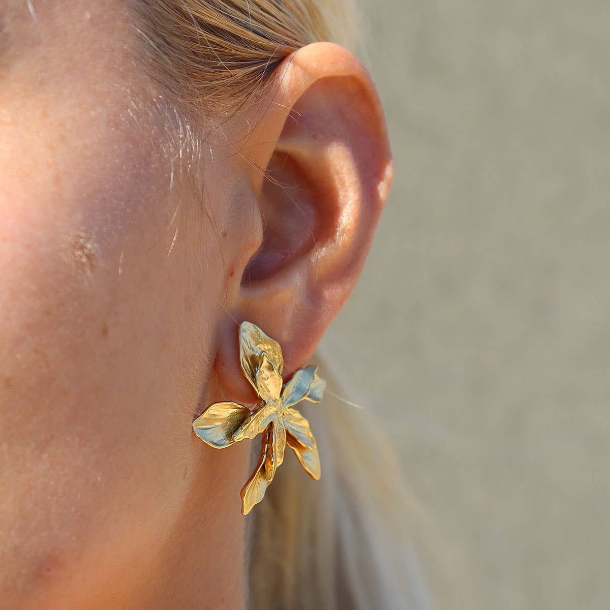 Flora Stud Earring