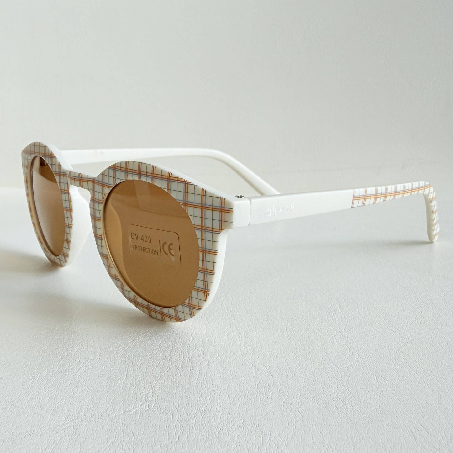 Kid's Round Sunglasses