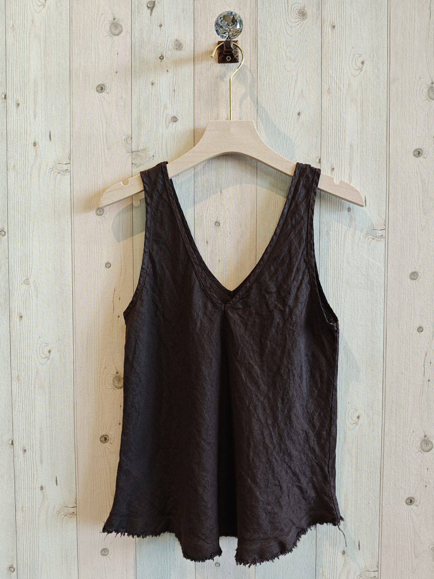 Ref-21591 Sleeveless T-shirt 100% linen: Beis
